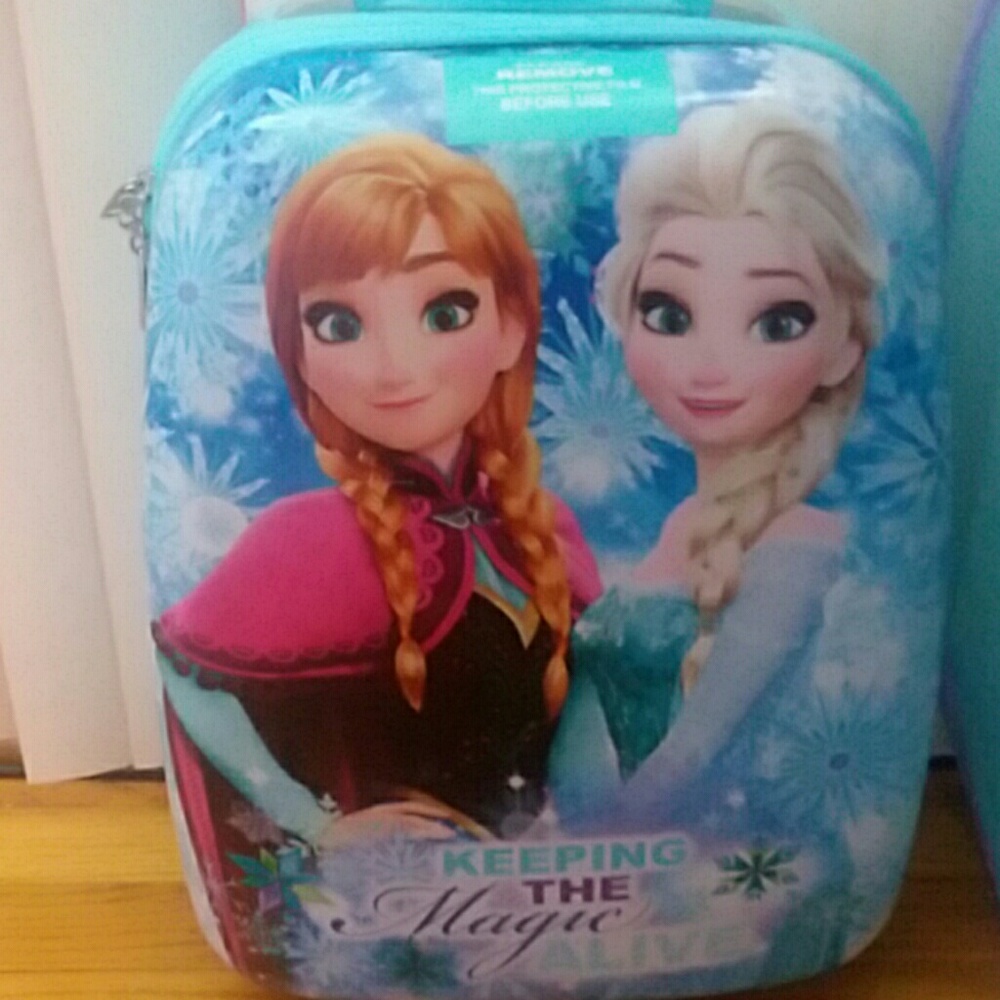 Suit case